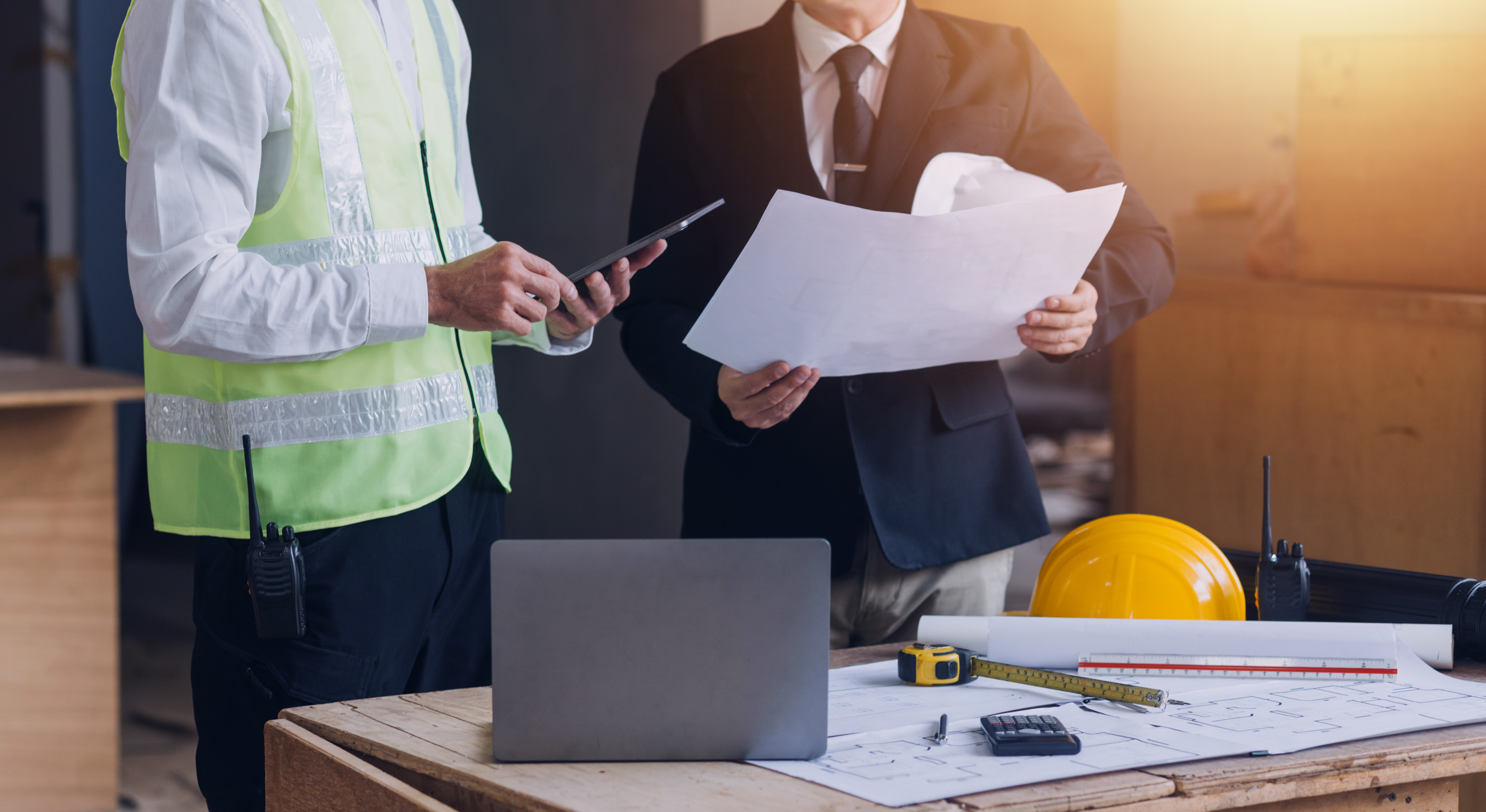 دورة متخصصة في ملاحق وثائق تـأمين الممتلكات ووثائق التأمينات الهندسية من حيث الاكتتاب والتعويض وخصوصية كل ملحق