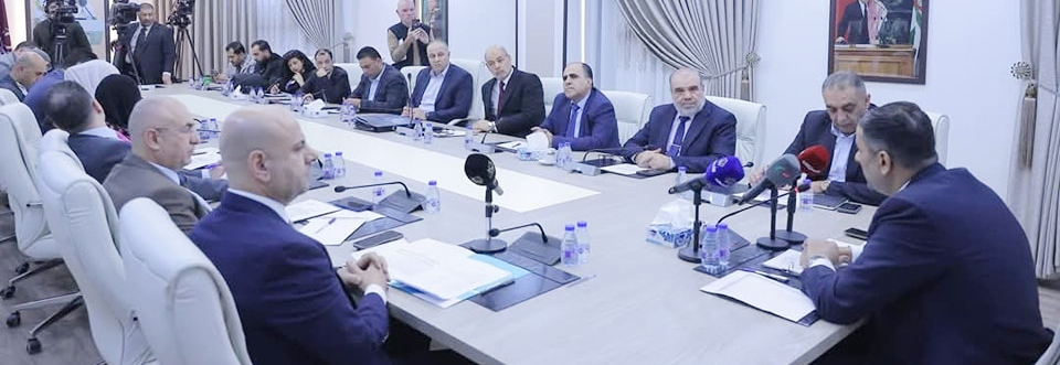 الرئيس التنفيذي لاتحاد شركات التأمين يعرض أبزر التحديات والصعوبات التي تواجه قطاع التأمين على لجنة " الاقتصاد والاستثمار النيابية "